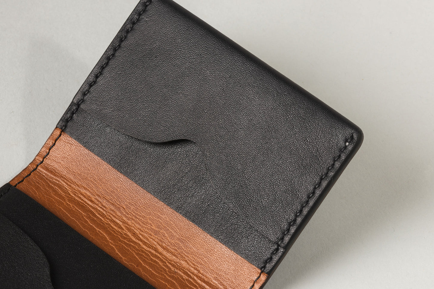 Sonder Driving Wallet Black/Tan