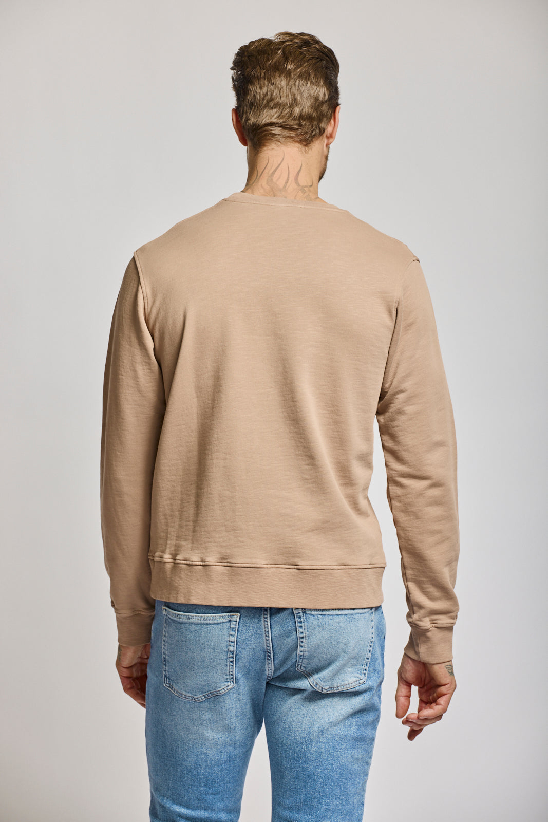 Easy Mondays Crew Neck Sweatshirt Latte