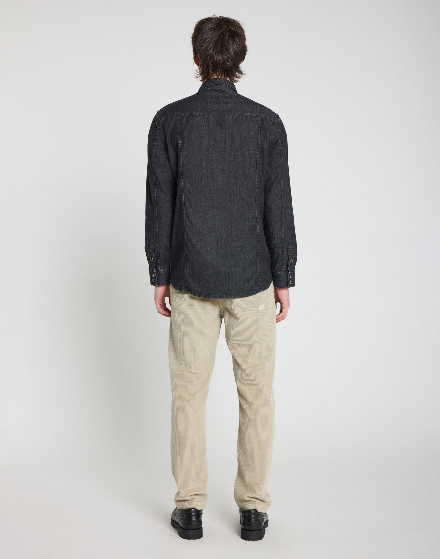 Pull-in Dening Beach Corduroy Gravel