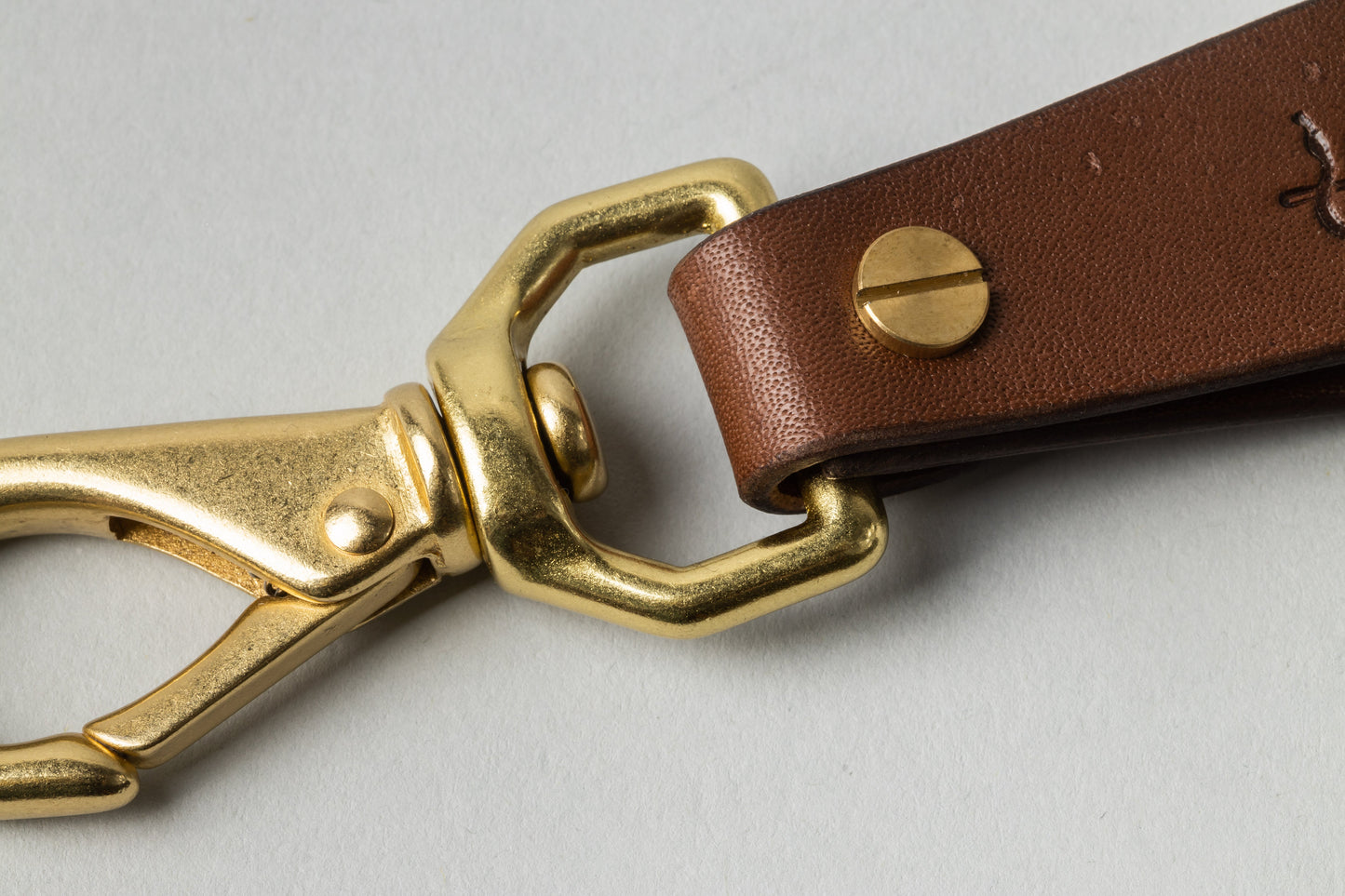 Sonder Coffin Fob Brandy