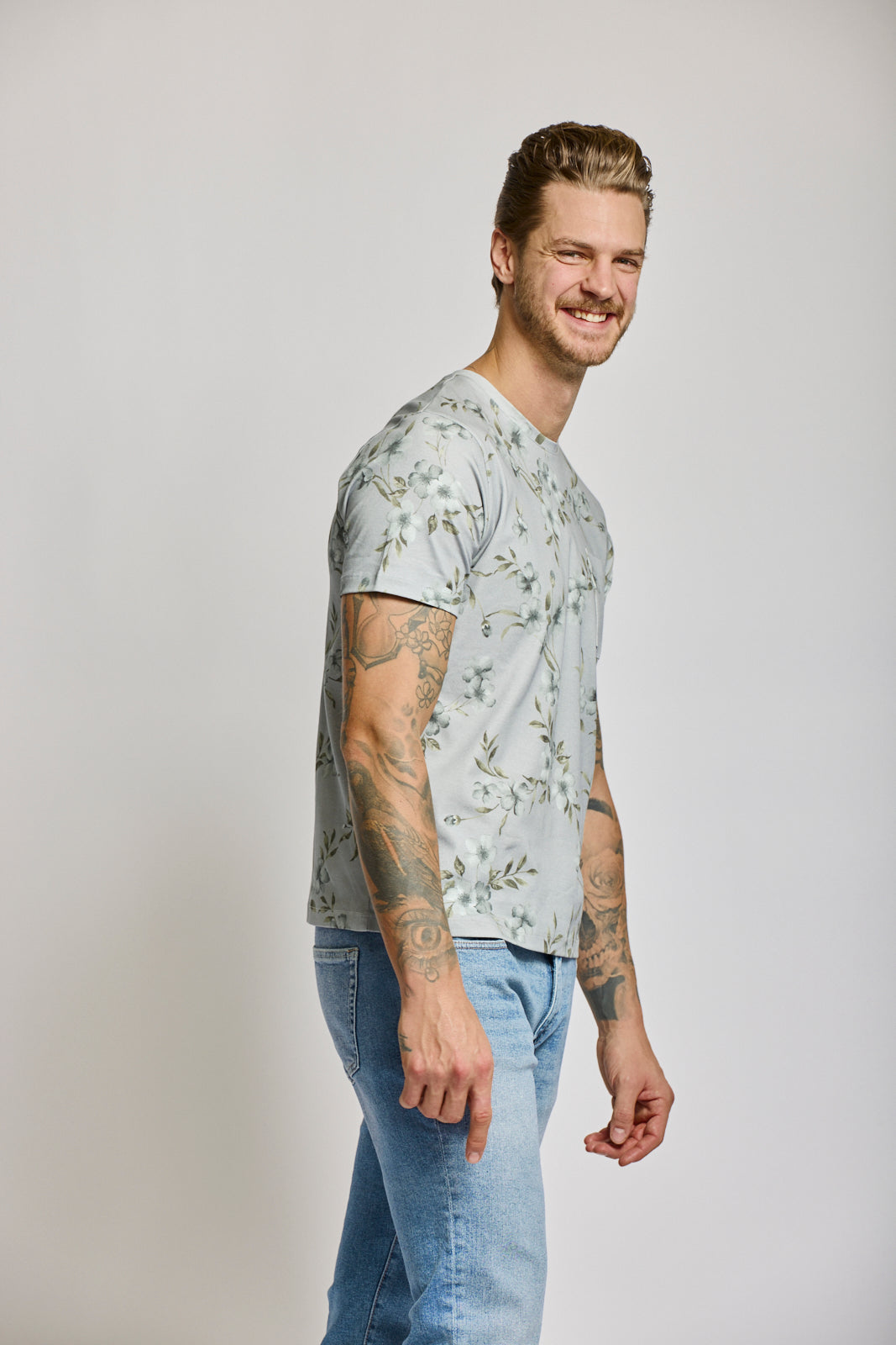 Easy Mondays Printed Crew Neck Grey Floral