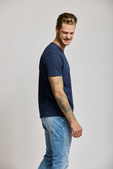 Easy Mondays Slub Cotton Pocket Crew Navy