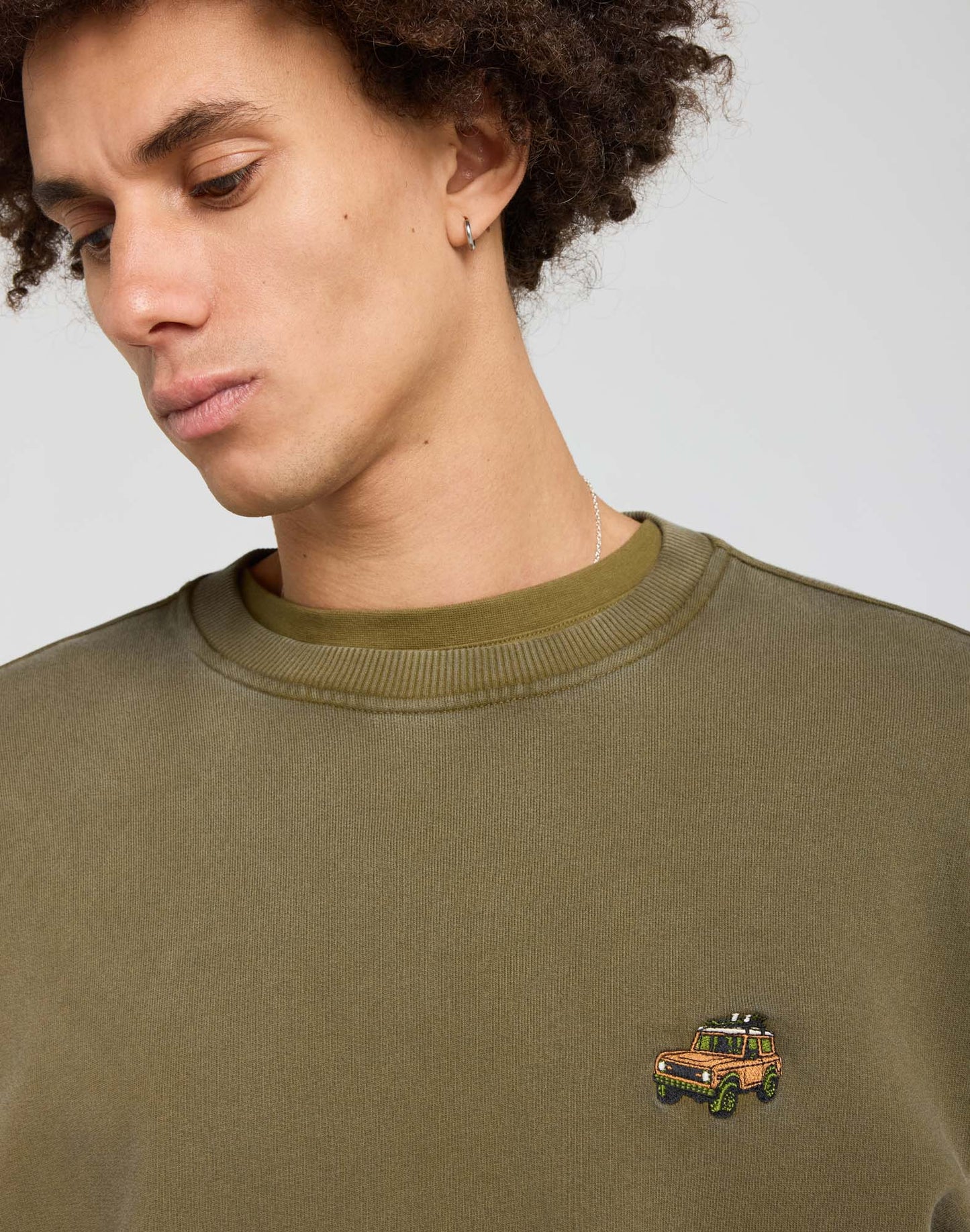 Pull-in Patch Crew Neck Branco