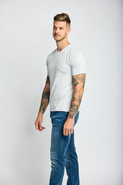 Easy Mondays CORE V Neck Cloud