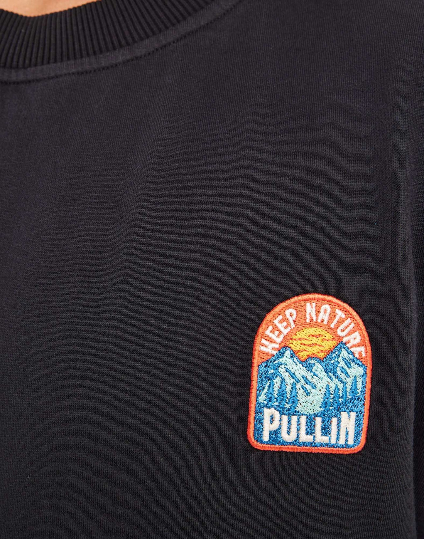 Pull-in Crew Neck Nature